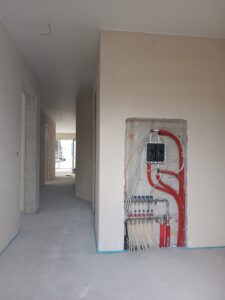 WDVS an einer Fassade, Innenputz- und Malerarbeiten in Zellingen_Innenarbeiten (10)